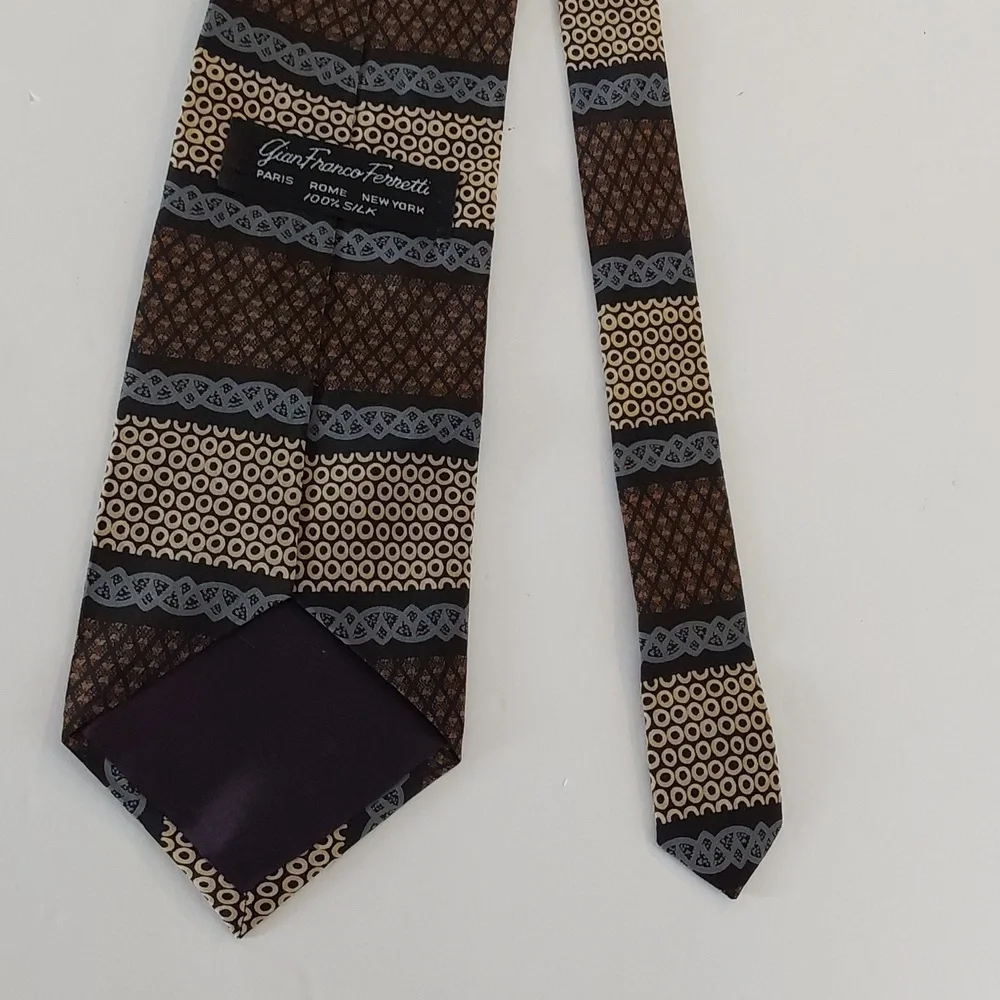 Gian Franco Ferretti stylish tie